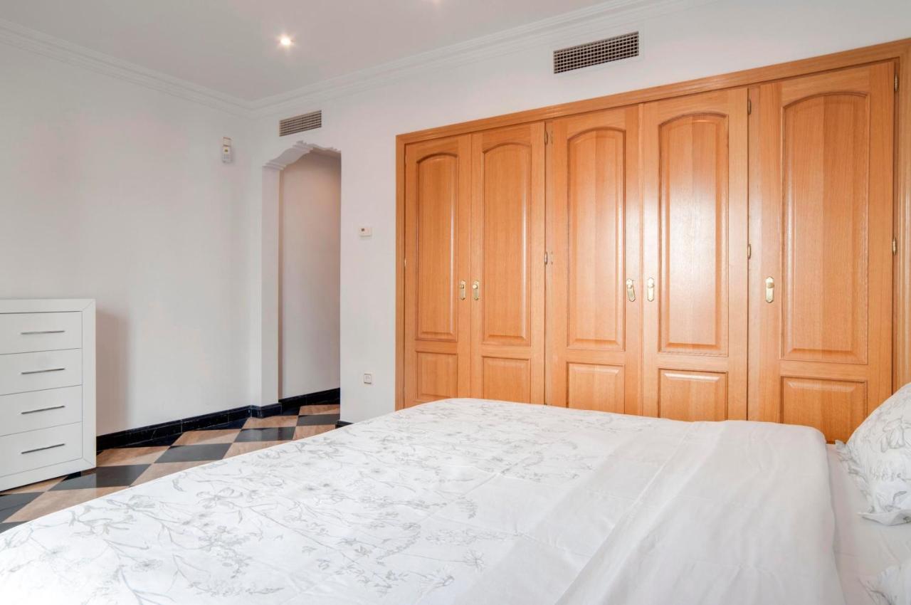 Ferienwohnung 218 Puerto Banus Marbella Front Line 270 Meters Exterior foto