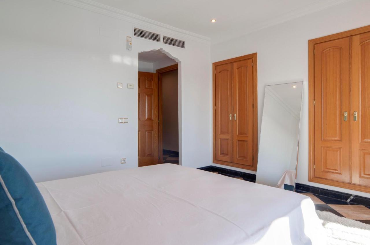 Ferienwohnung 218 Puerto Banus Marbella Front Line 270 Meters Exterior foto